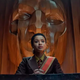 ¿La estatua de la pared detrás de Ravonna? Kang. En Loki todo está hecho de Kang.